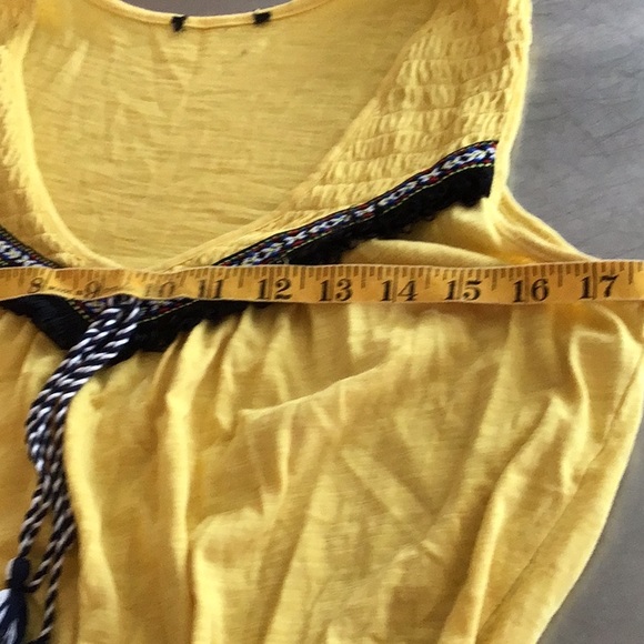 Smock style, embellished swingy cotton tank. Size L - Picture 4 of 7